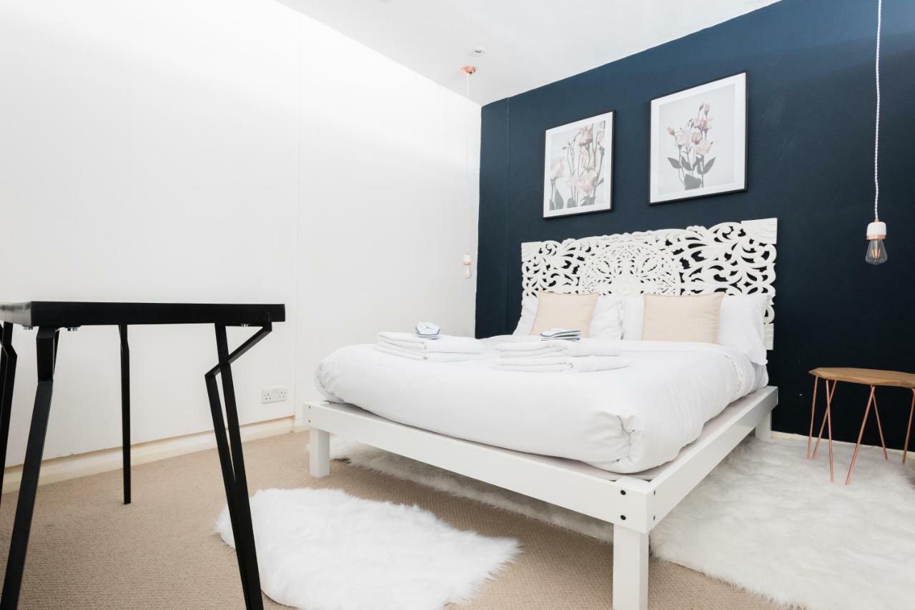 The Paddington - Cool & Stylish 1bdr Mews Апартаменты